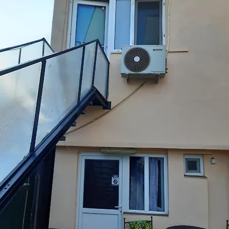Sun & Sea Guest house